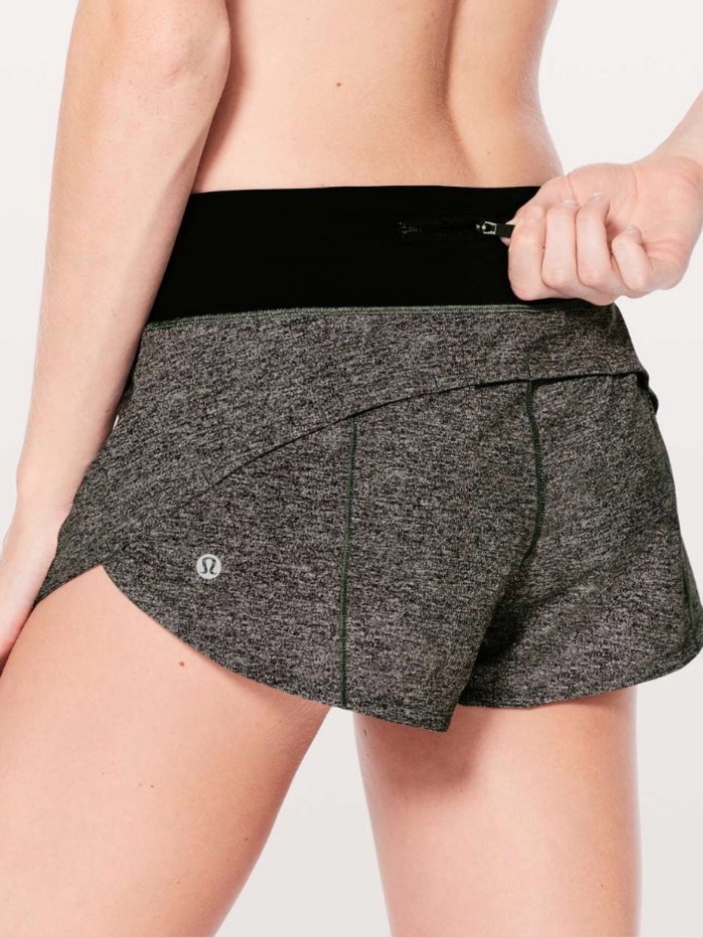 Lululemon Speed Up Shorts 2.5” Low Rise Grey Black size 8